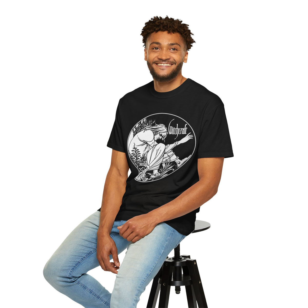 T-shirt Rock occulte et Doom Metal Witchcraft Moon Witch | Illustration de sorcière vintage, t-shirt de groupe de Doom Metal gothique d'Halloween