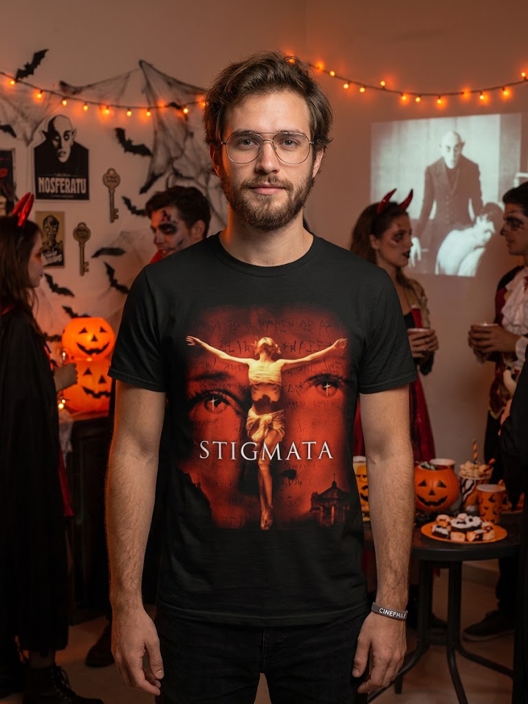 Camiseta gráfica de crucifixión de estigmas | Camisa de póster de película de terror religioso
