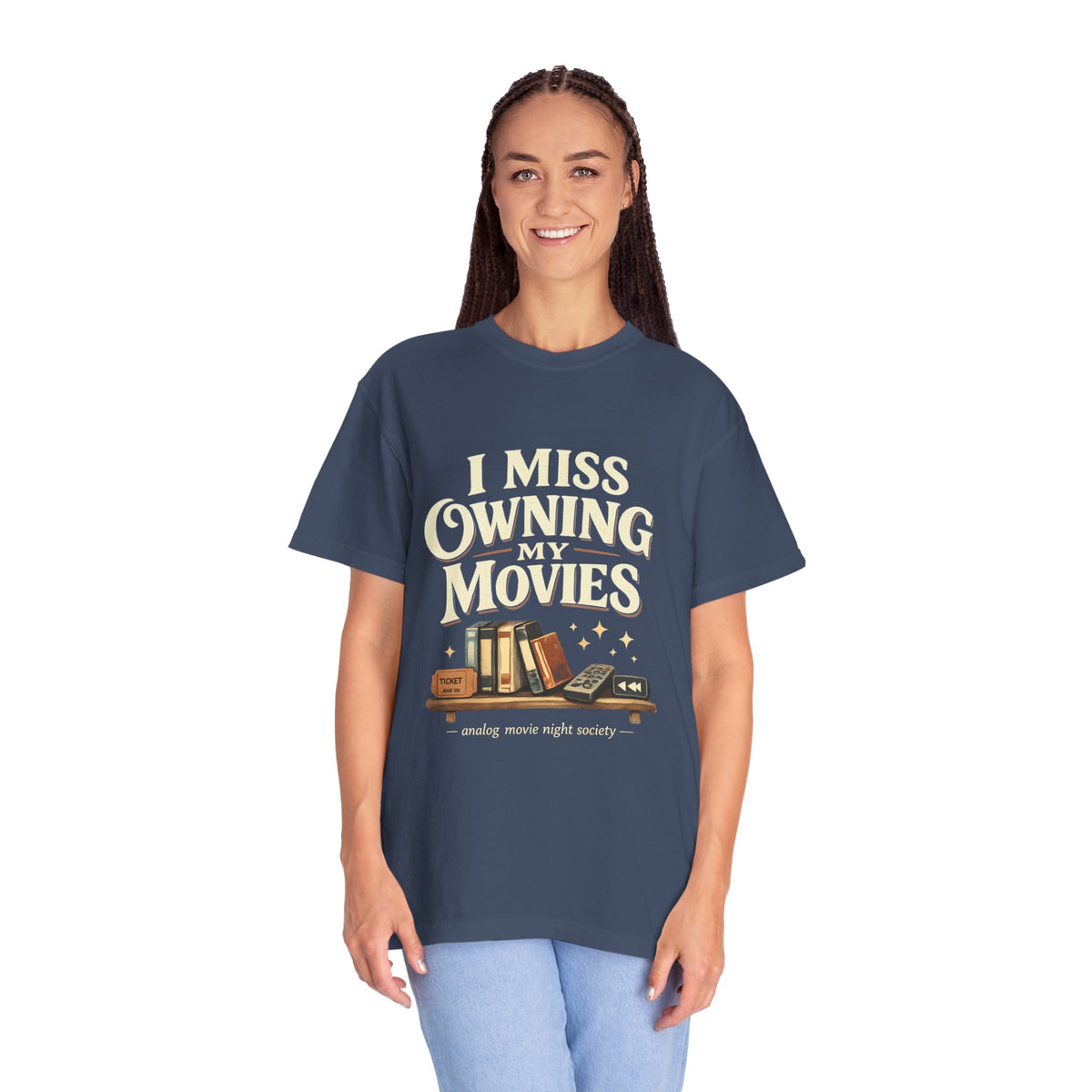 Camiseta "I Miss Owning My Movies", Camiseta vintage de noche de cine, Regalo para amantes de VHS y DVD, Camiseta para coleccionistas de cine, Camiseta de la sociedad de noche de cine analógico