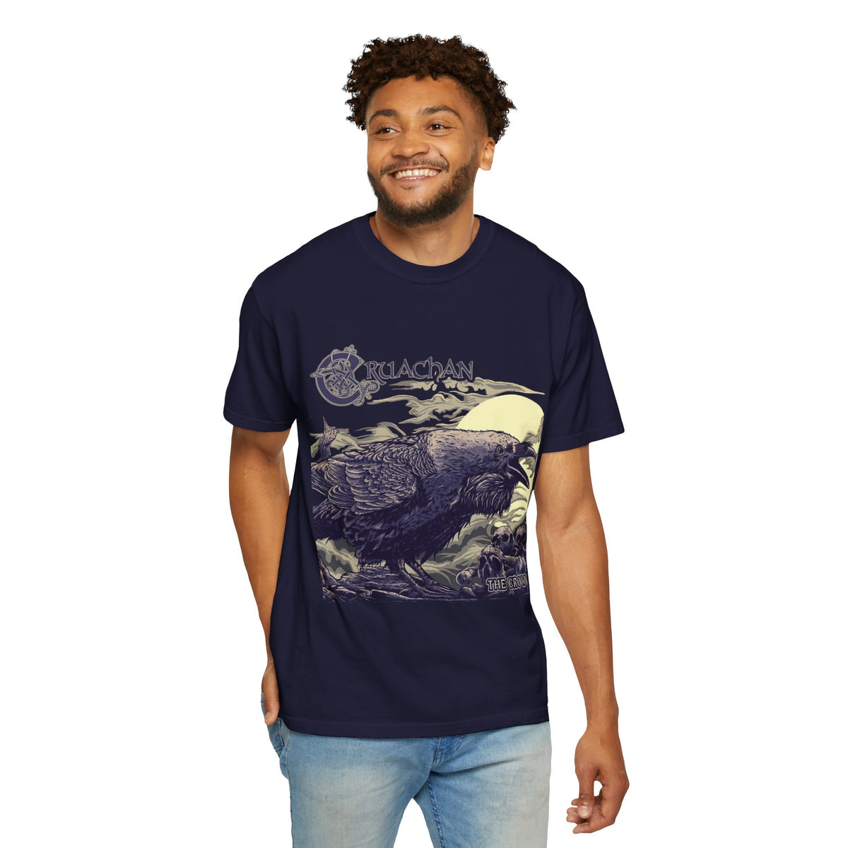 T-shirt avec illustration du corbeau de Cruachan | Folk Metal, illustration de corbeau celte, scène de ciel nocturne