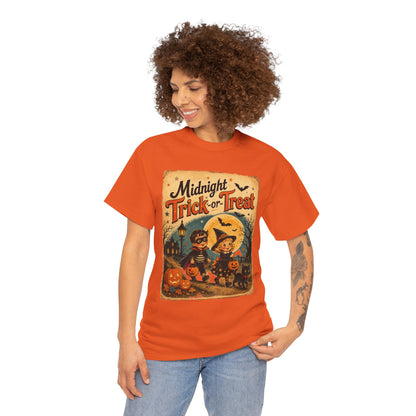 Camiseta de Halloween para niños "Midnight Trick-or-Treat" | Diseño vintage de gato y calabaza