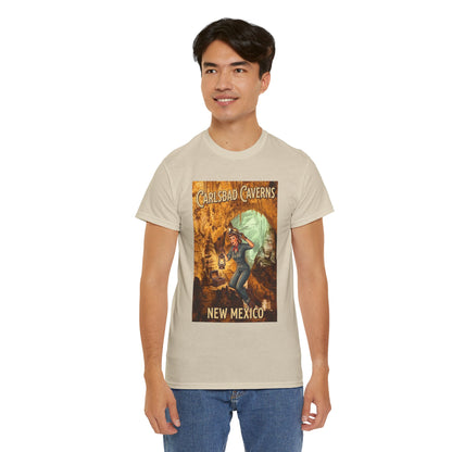 T-shirt avec affiche de grotte de Carlsbad Caverns, Nouveau-Mexique | Graphisme vintage de style pin-up de voyage