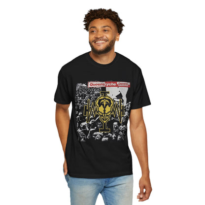 T-shirt graphique Queenryche Operation Mindcrime | Motif foule avec logo du groupe