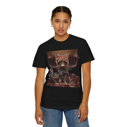 Camiseta gráfica del álbum "Master Among The Seeds of Death" | Camiseta de banda de death metal estadounidense