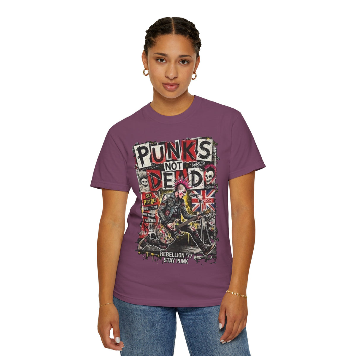 Camiseta gráfica Punks Not Dead | Camiseta de rebelión punk rock