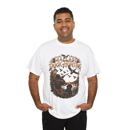Camiseta de caza de pato azulón | Escena vintage de aves acuáticas, silueta de pantano