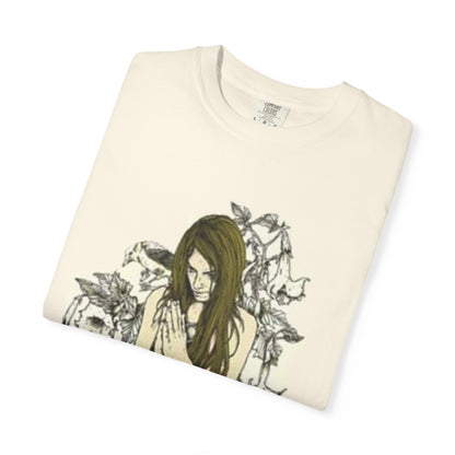 Witchcraft Alchemist Illustration T-shirt | Gothic Woman Graphic Tee