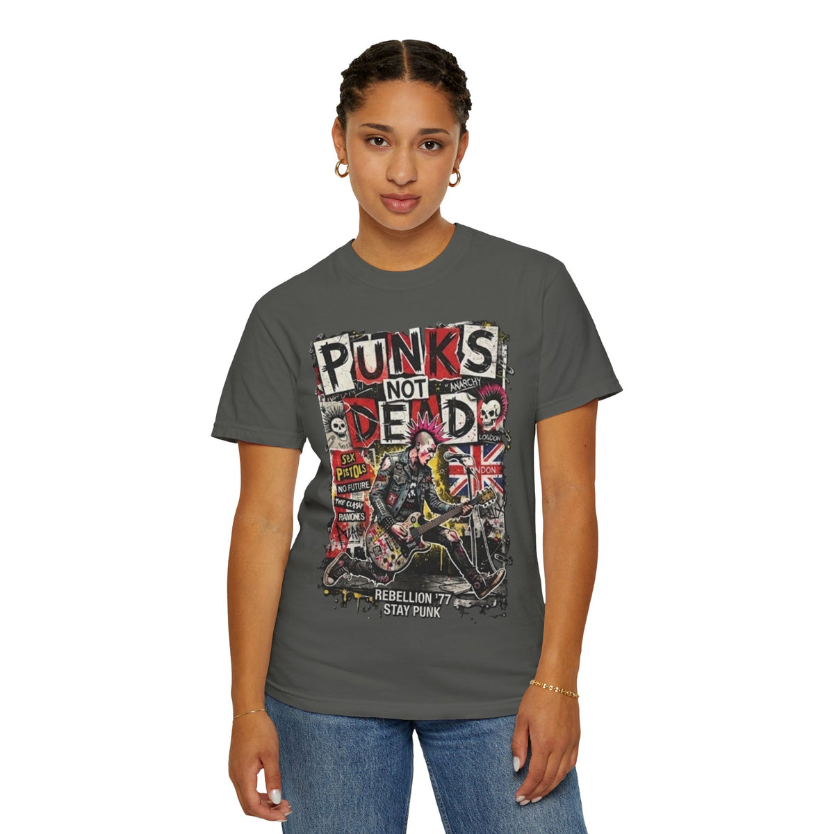 Camiseta gráfica Punks Not Dead | Camiseta de rebelión punk rock