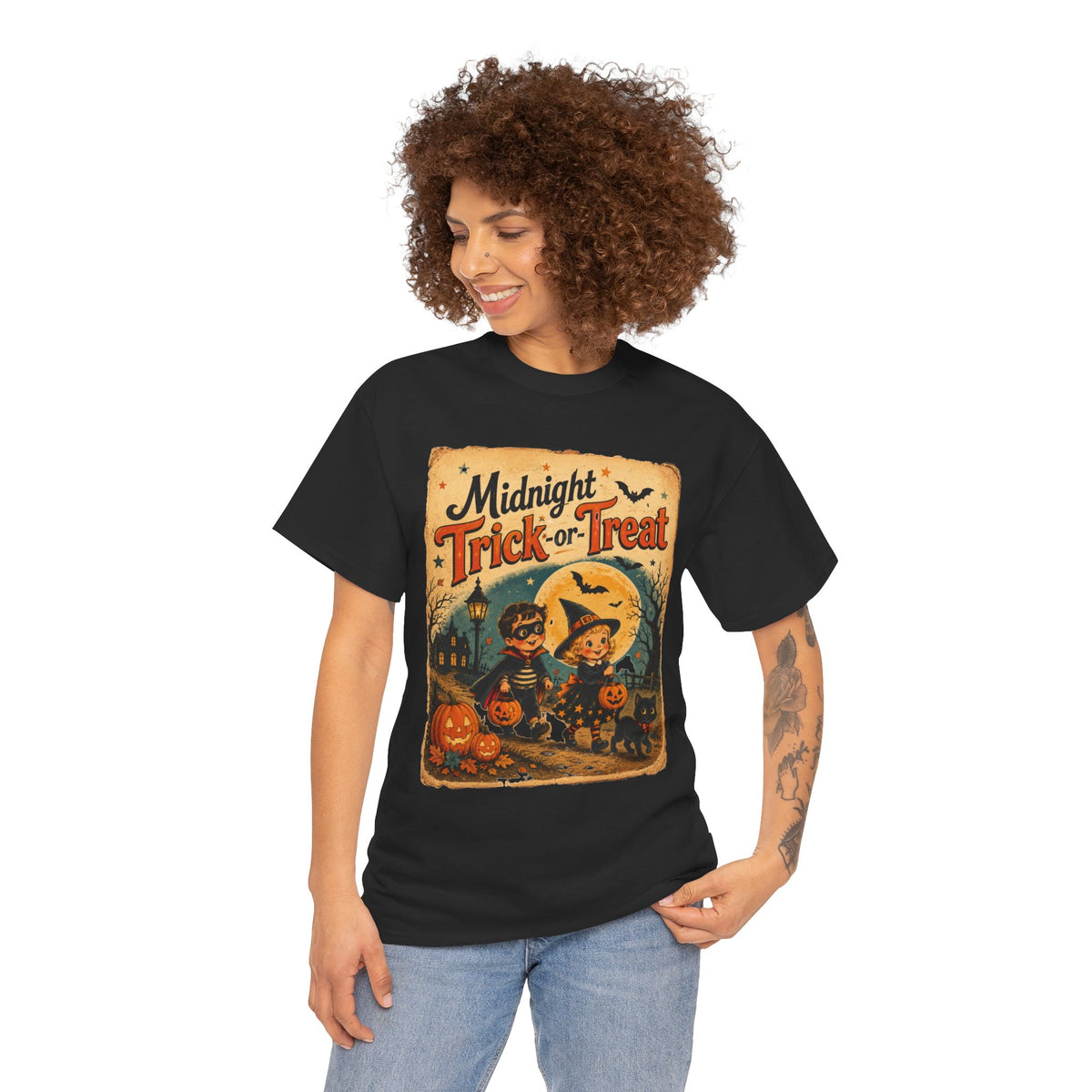 Camiseta de Halloween para niños "Midnight Trick-or-Treat" | Diseño vintage de gato y calabaza