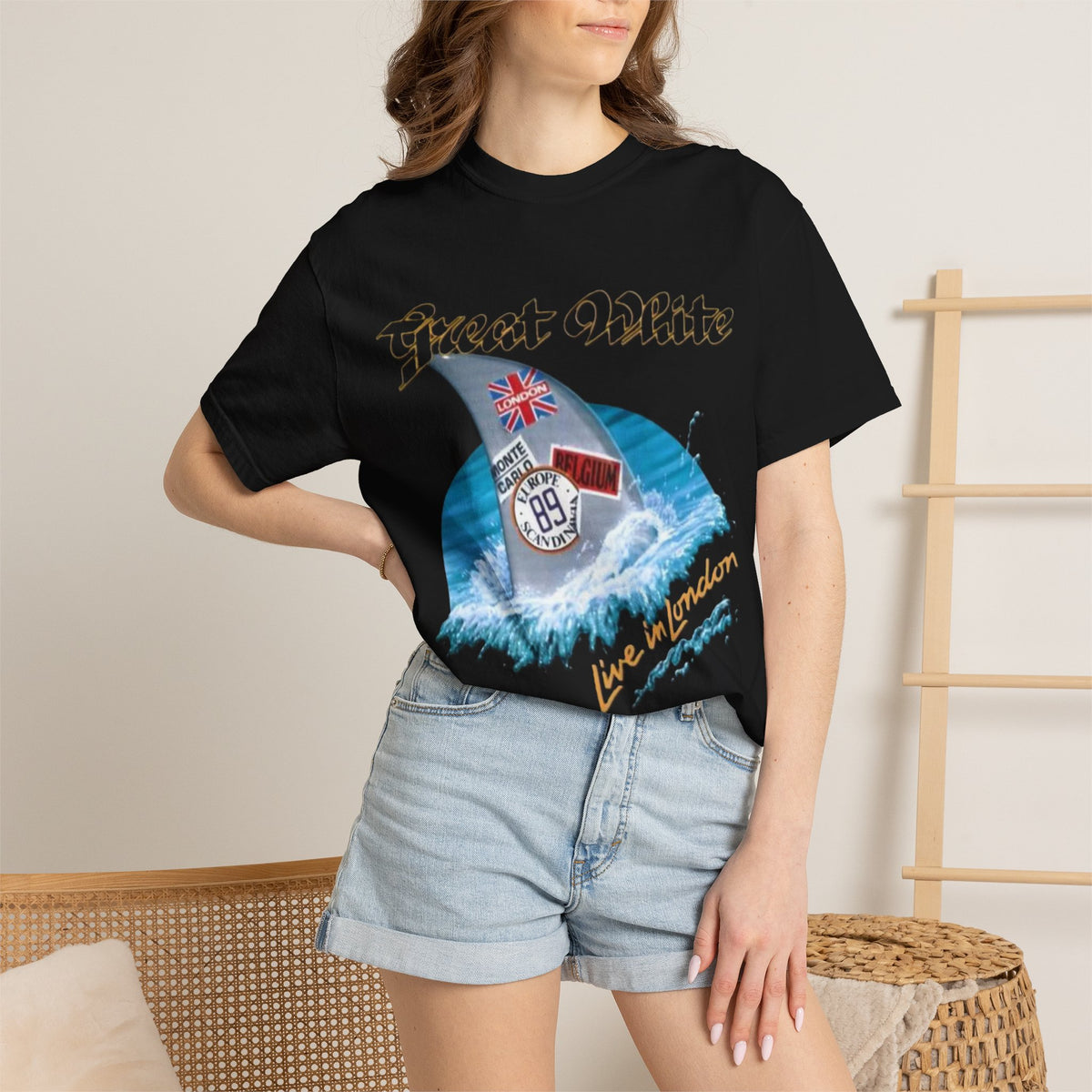 Great White Live in London Shark Surf Wave T-shirt | Live in London 1989 Vintage Tour Tee