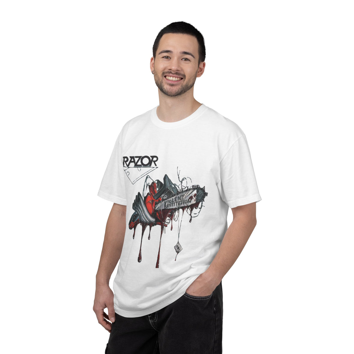 Camiseta de la banda de thrash metal Razor, diseño del álbum Violent Restitution con una motosierra goteando sangre