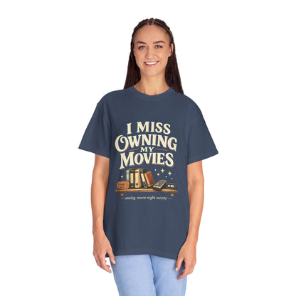Camiseta "I Miss Owning My Movies", Camiseta vintage de noche de cine, Regalo para amantes de VHS y DVD, Camiseta para coleccionistas de cine, Camiseta de la sociedad de noche de cine analógico