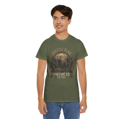 Grizzly Bear Hunting Co T-Shirt | Vintage Wildlife Outdoor Tee