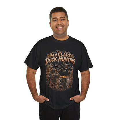 Camiseta de caza de pato azulón | Escena vintage de aves acuáticas, silueta de pantano