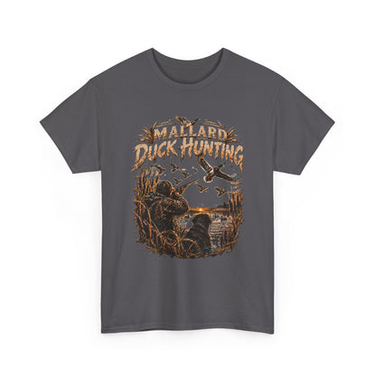 Camiseta de caza de pato azulón | Escena vintage de aves acuáticas, silueta de pantano