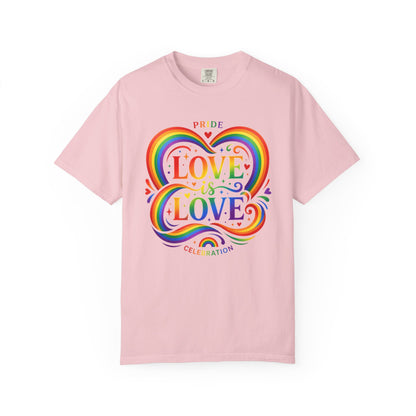 T-shirt Cœur Pride Love is Love | Célébration arc-en-ciel